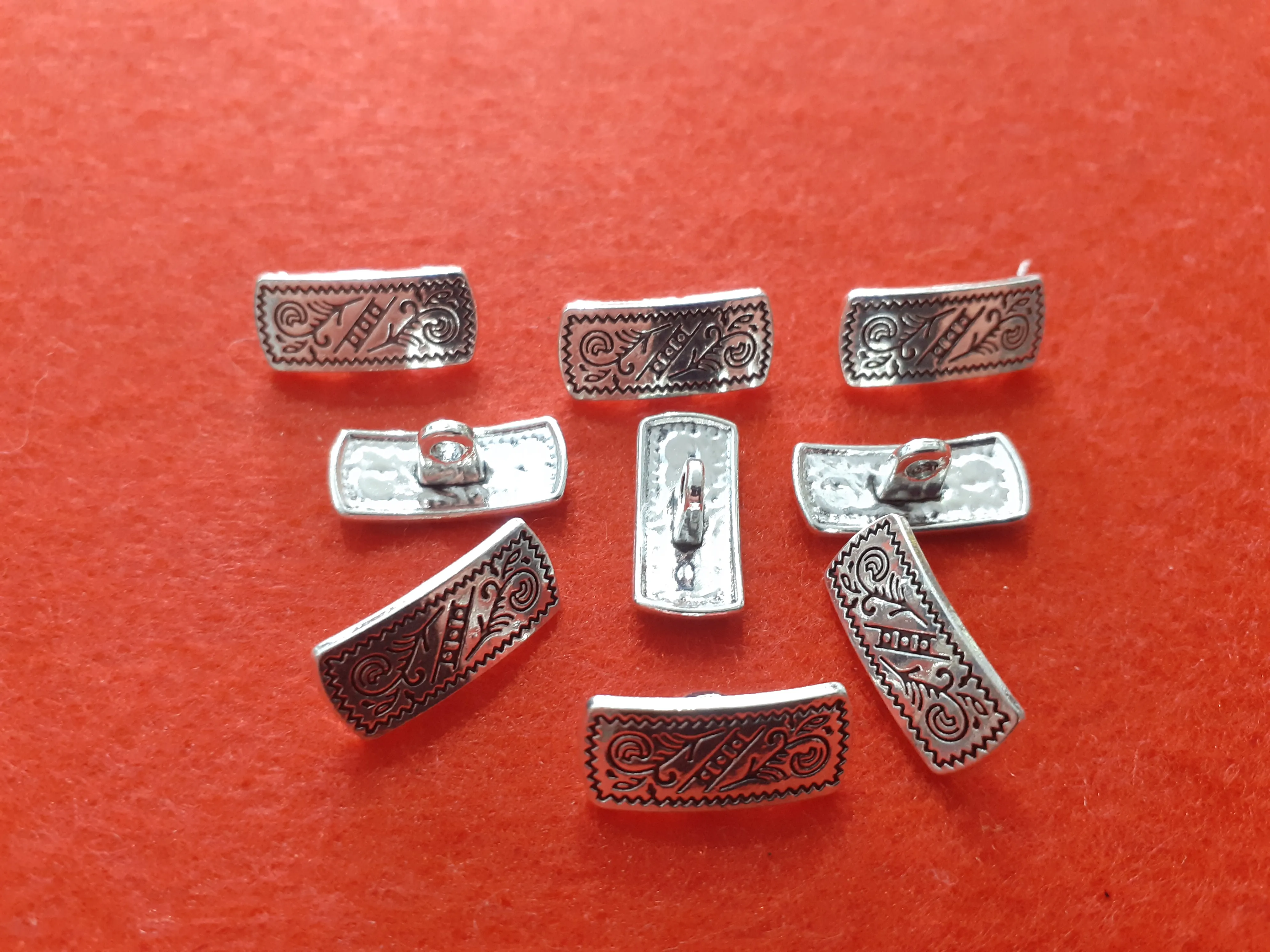 Nasturi metal image