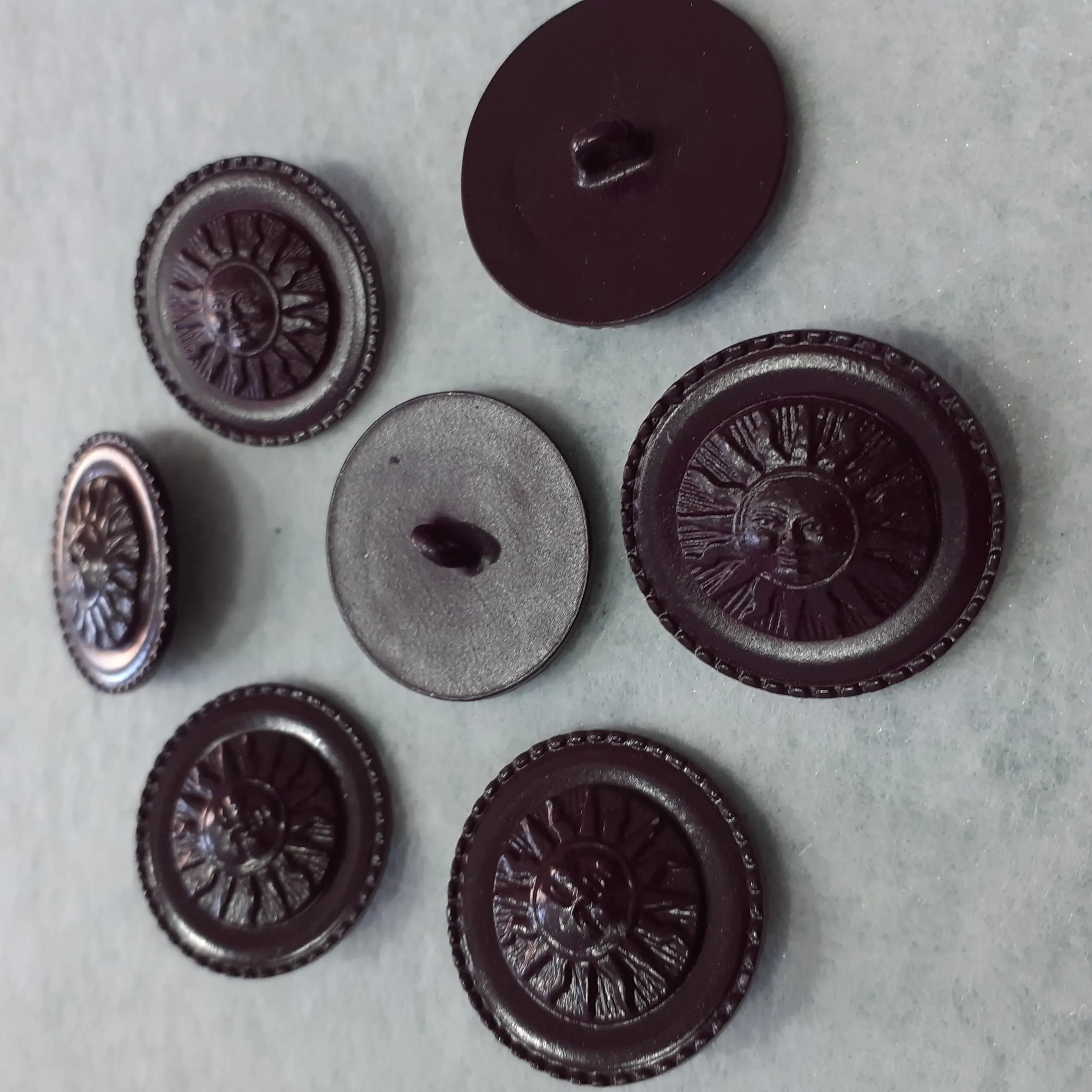 Nasturi de metal image