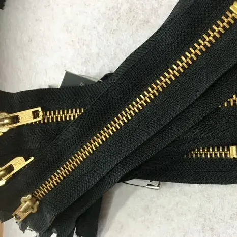 Fermoar metal pantaloni image