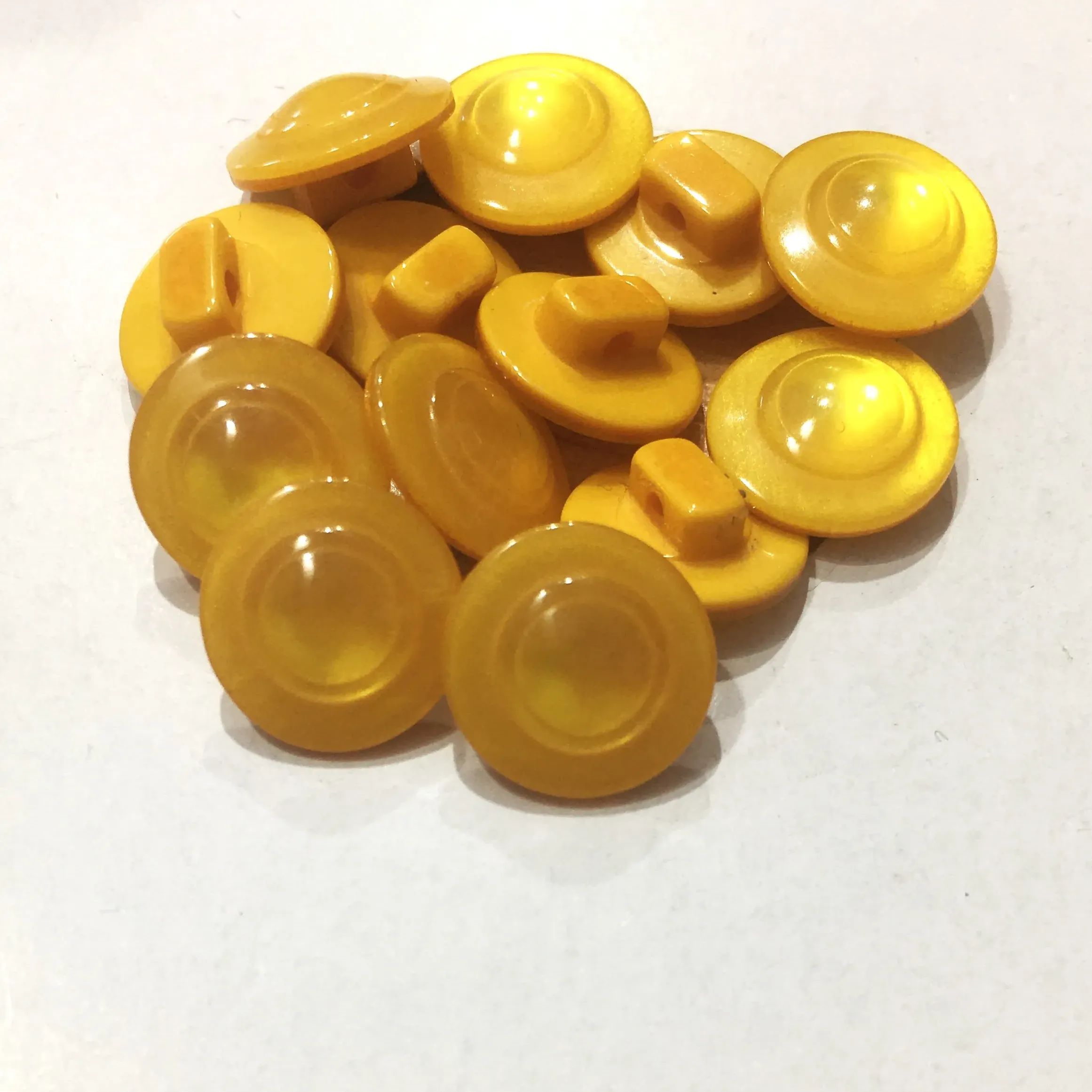 Yellow buttons image