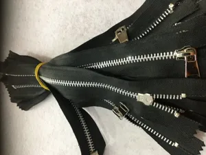 Fermoar metal pantaloni image